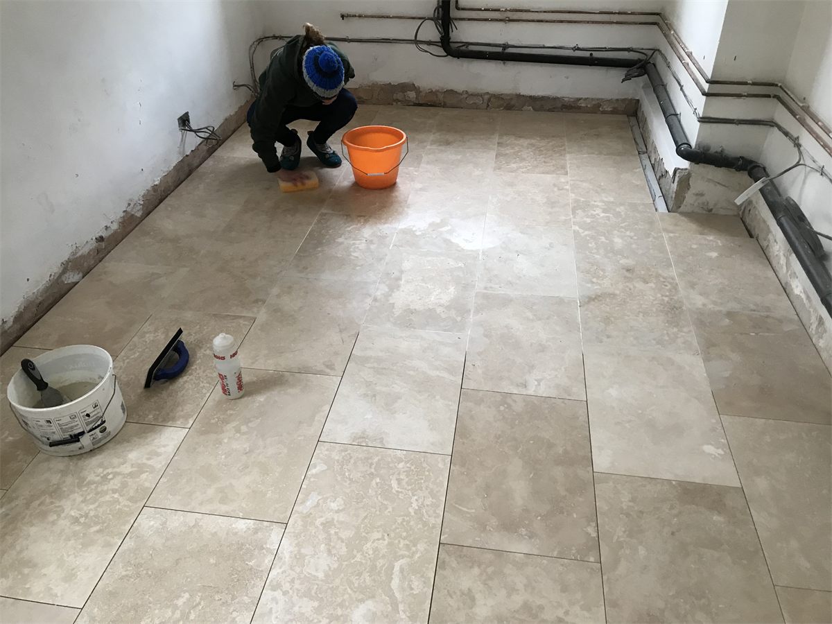 k_grout_wiping