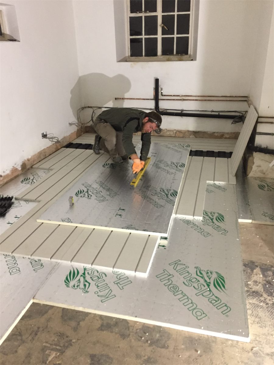 K_UFH_Laying