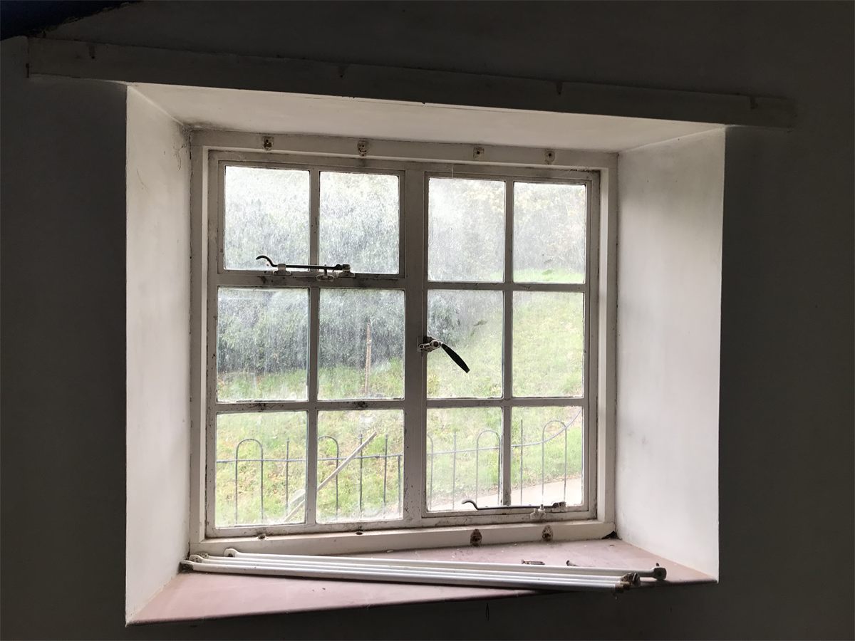 Kitchen_WindowBarless